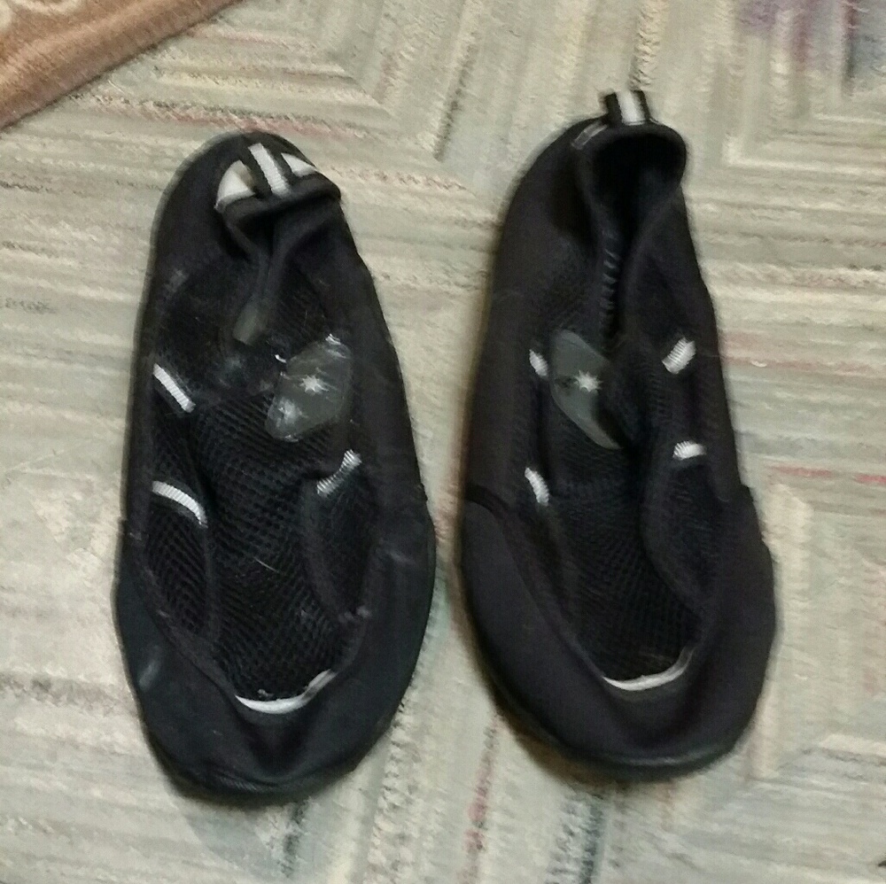 Sand n sun Water shoes